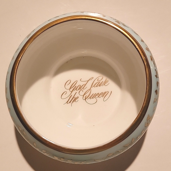 ROYAL COLLECTION QUEEN ELIZABETH II 80th BIRTHDAY 21st APRIL 2006 TRINKET BOX. - Picture 6 of 8